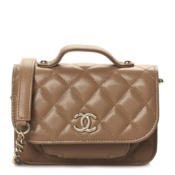 50fd77c5a6cccd79b80fde24315dcee6 Chanel Business Affinity Bag Review- Chanel's Best Kept Secret?